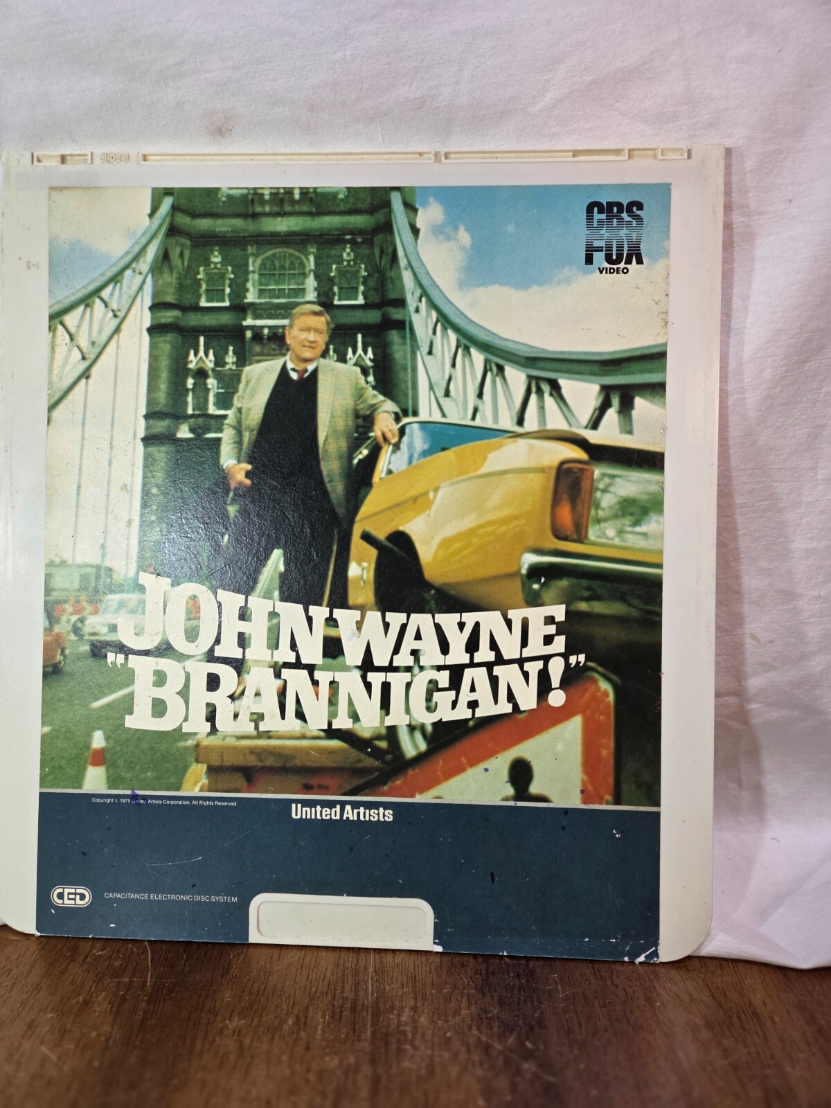 CED VideoDisc Brannigan! (1975) United Artists, CBS/Fox Video, Collectible CED