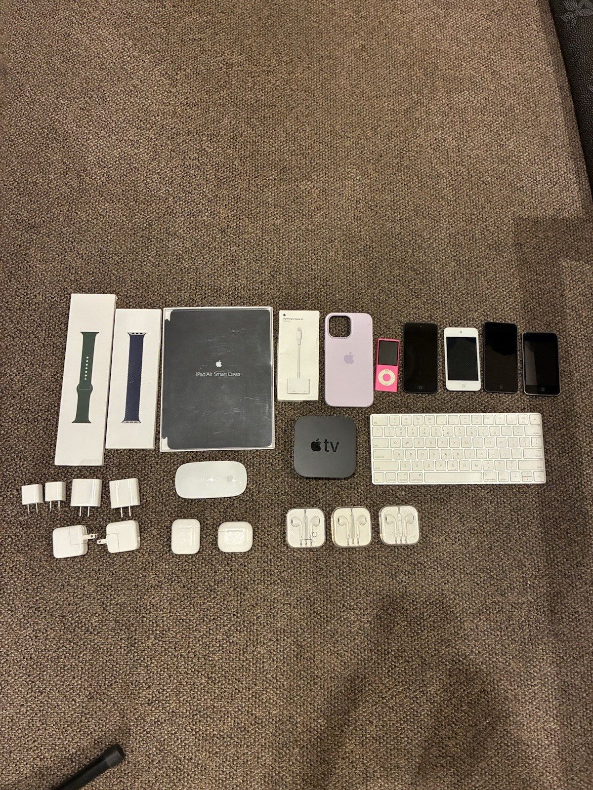 Apple Electronics Mixed Lot