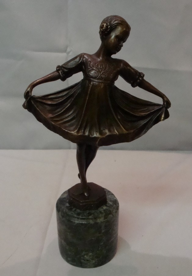 Statue Dancer Opera Art Deco Style Art Nouveau Art Nouveau Style Solid Bronze Un