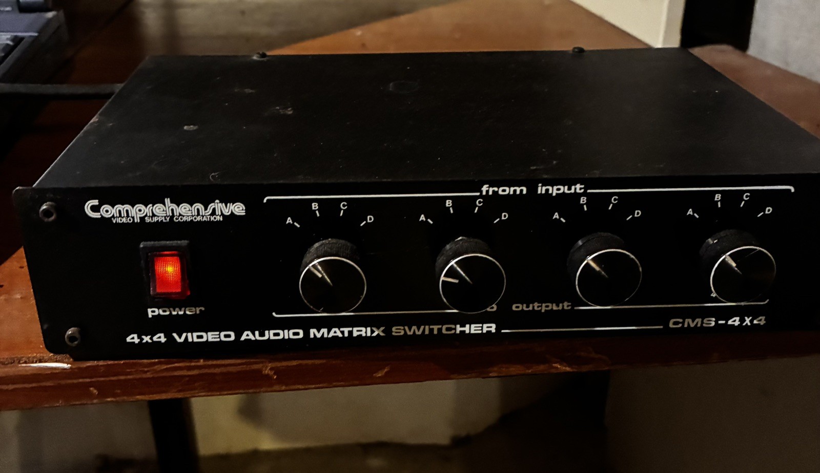 Comprehensive 4x4 Video Audio Matrix Switcher