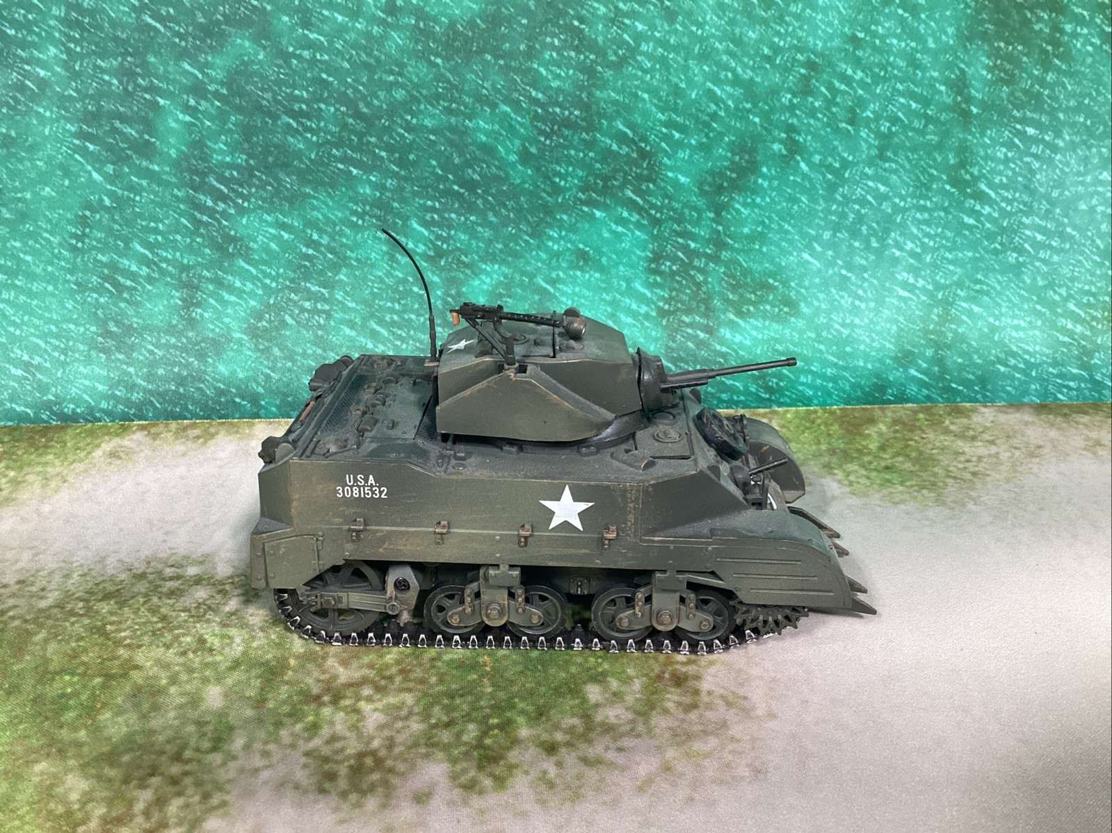 21st Century Ultimate Soldier USA Army M3 Stuart 1:20 PV34266