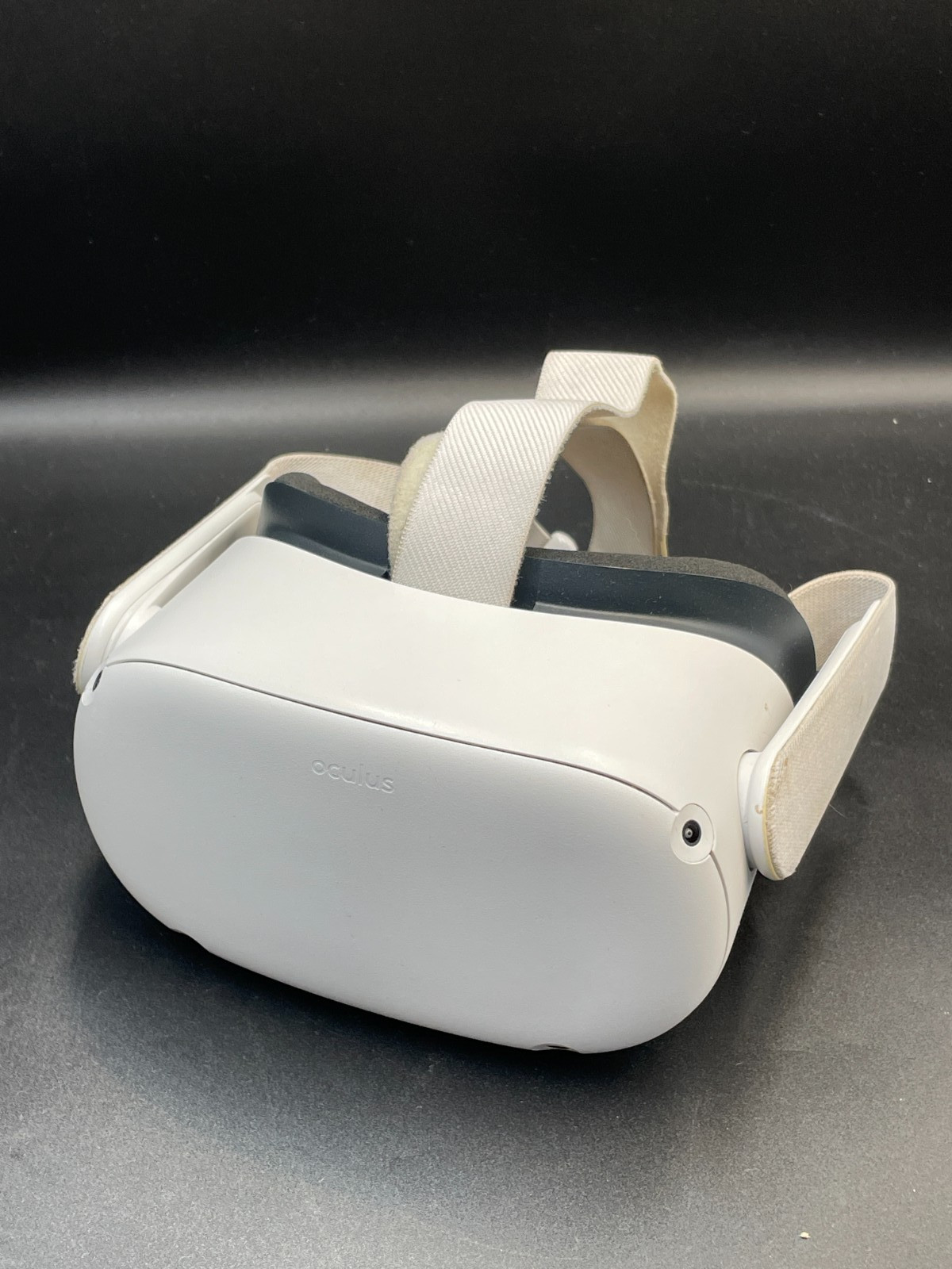 Meta Oculus Quest 2 128GB Virtual Reality Headset - White