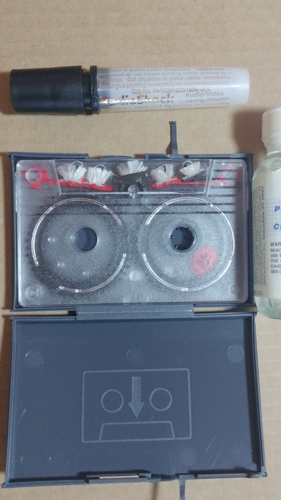 RadioShack Cassette Tape Deck Cleaner Demagnetizer Cleaning Kit