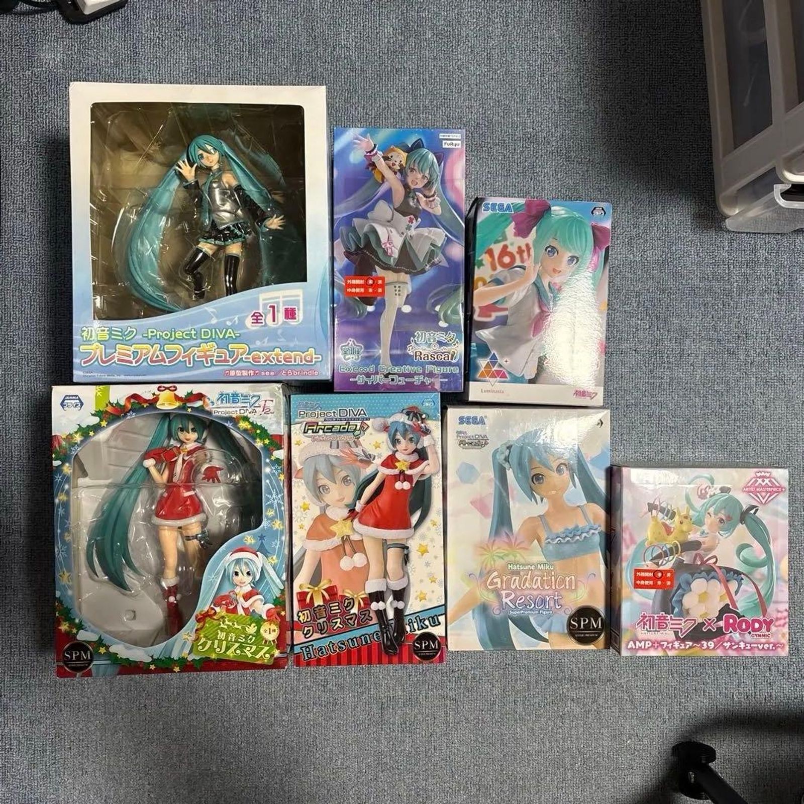 Hatsune Miku Figure Lot - 7 Figures - SEGA Project DIVA Premium Extend