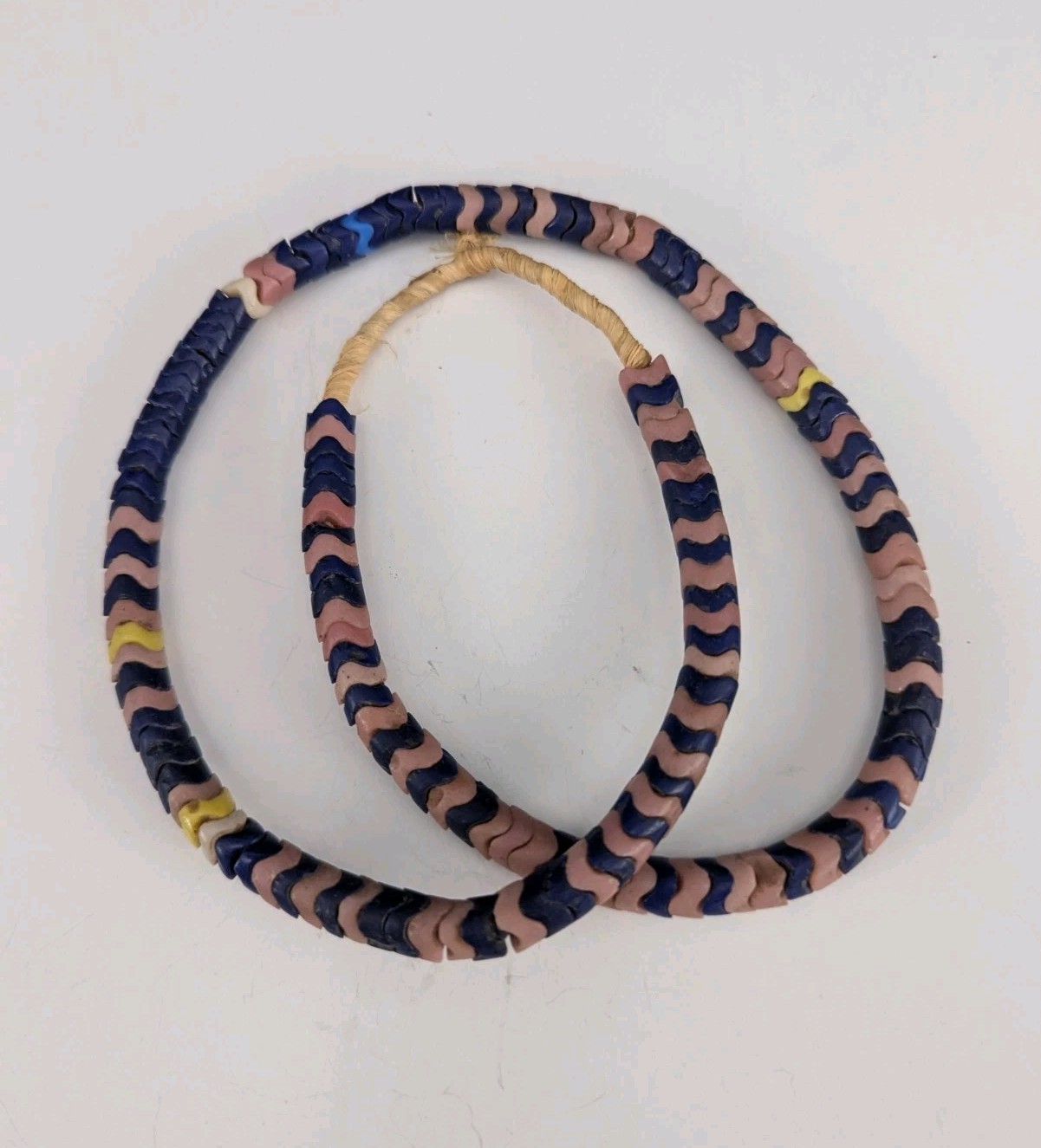  Interlocking Snake Vintage Trade Beads, Blue and Pink, 9 mm , 26" Strand 