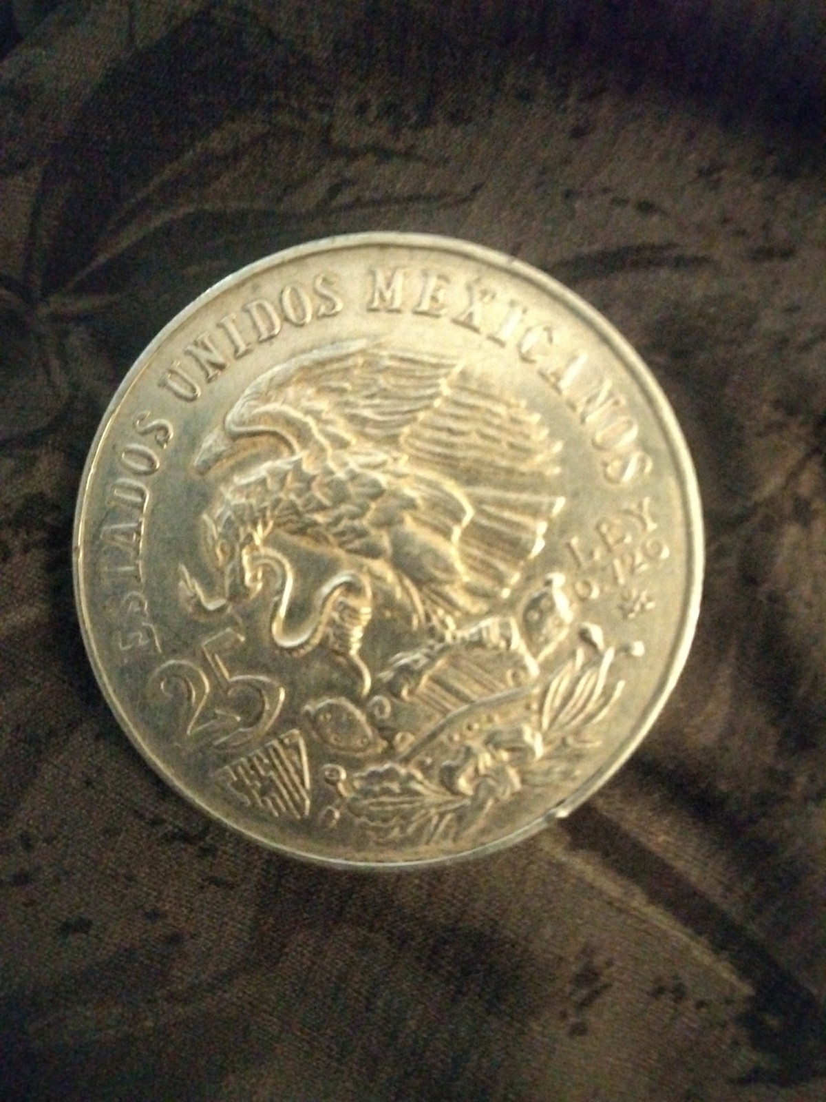 1968 Mexico XIX Olympic Games Aztec Ball Player BIG 25 Pesos Silver Coin i89661