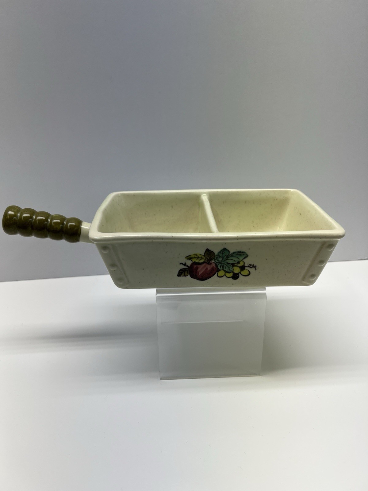 Metlox Poppytrail Provincial Fruit Green Divided Vegetable Bowl VTG 1960 EUC USA