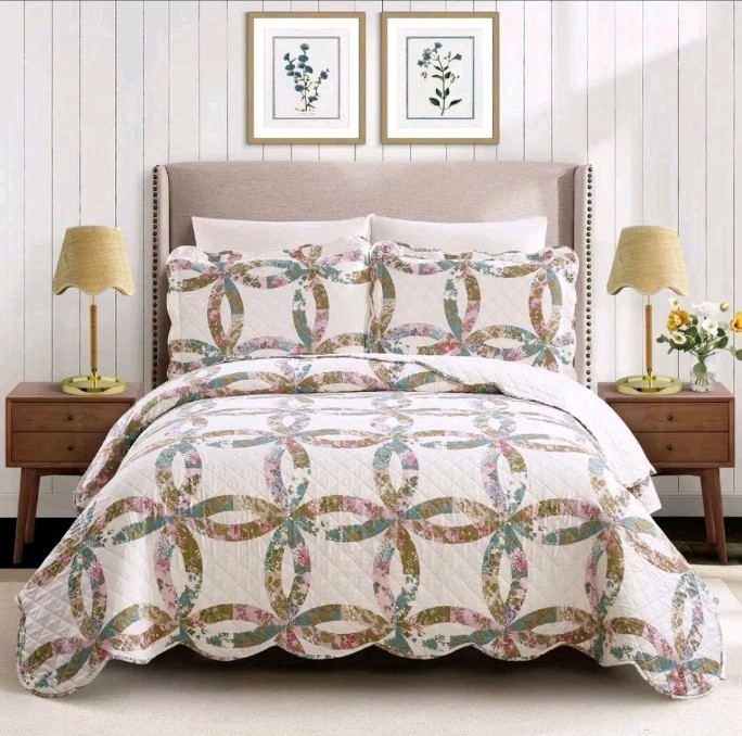 Modern Heirloom 3pc Full/Queen Dahila Chain Quilt Bedding Set