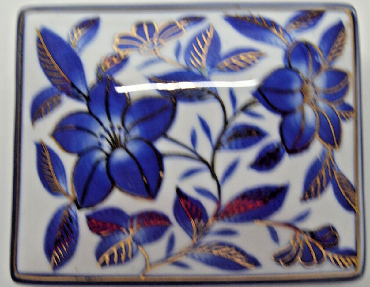 Vintage- Heavy- Gold Glided English Semi Porcelain Box  