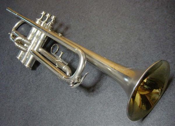 VINTAGE FRANK HOLTON 1928