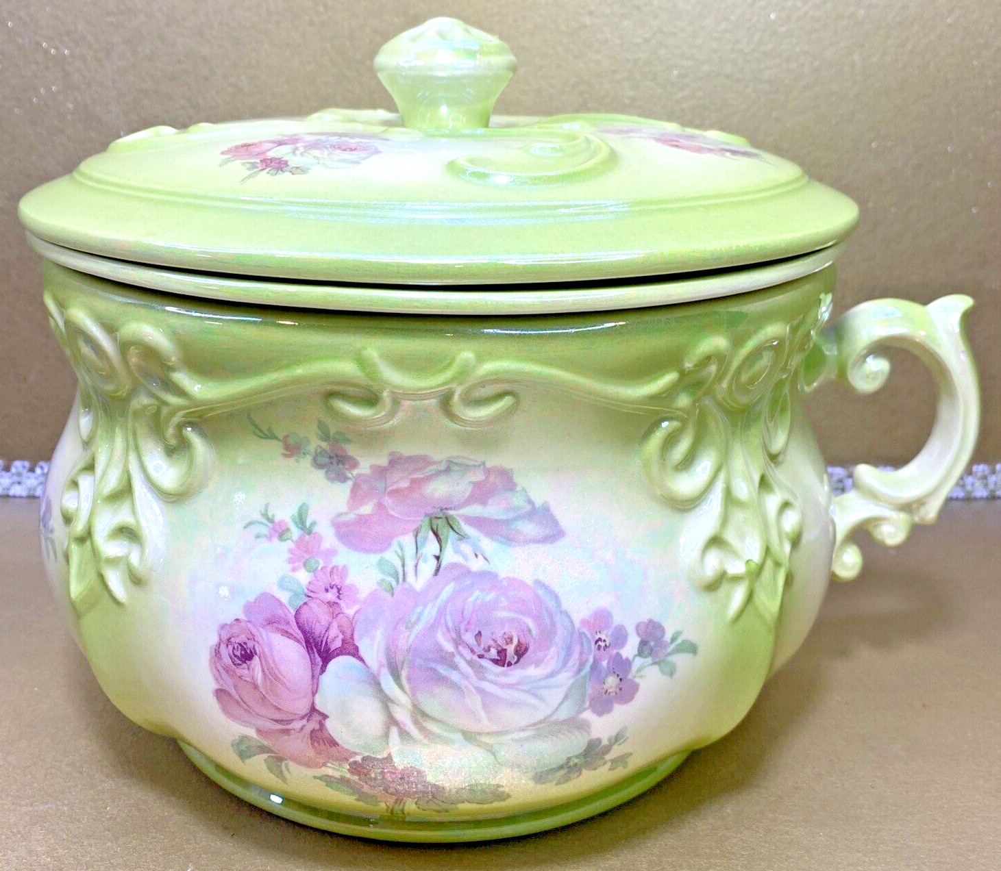 Arnel's Chamber Pot Pink Roses Vintage 1976 Stunning Pearl Green Retro Pottery