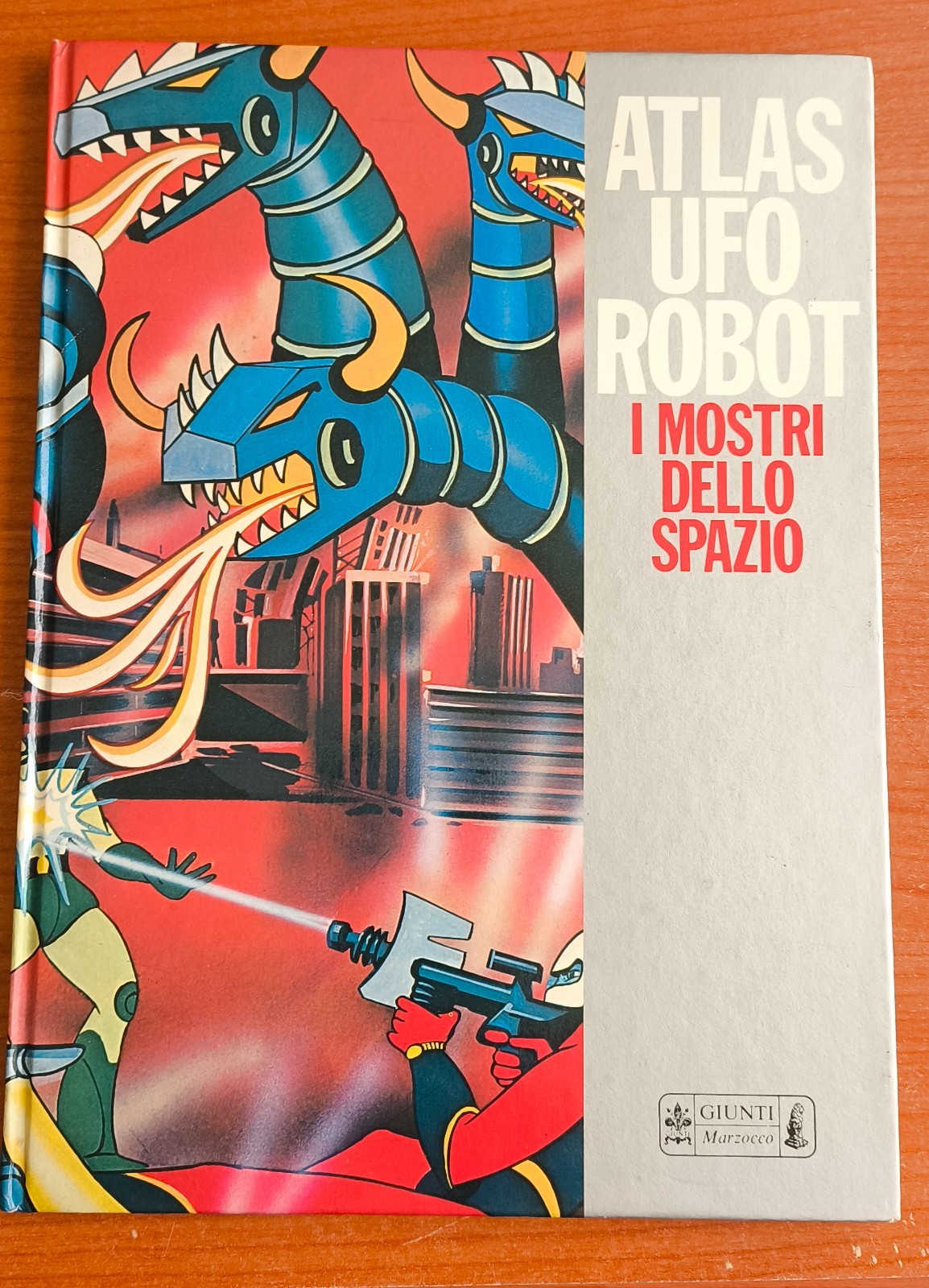 Atlas Ufo Robot I Mostri dello Spazio Goldrake Libro Giunti Marzocco 1978