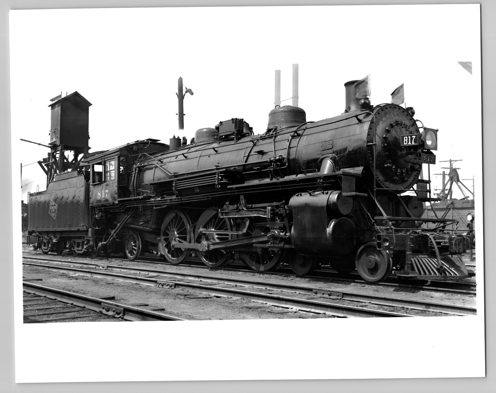 RAILROAD TRAIN 817 MILWAUKEE ROAD AT LA CROSSE WI. 1939 8 X 10 B & W PHOTOGRAPH