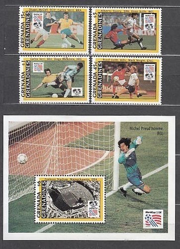 Grenada-Grenadines - Mail Yvert 1508/11+H.285 ** MNH Football