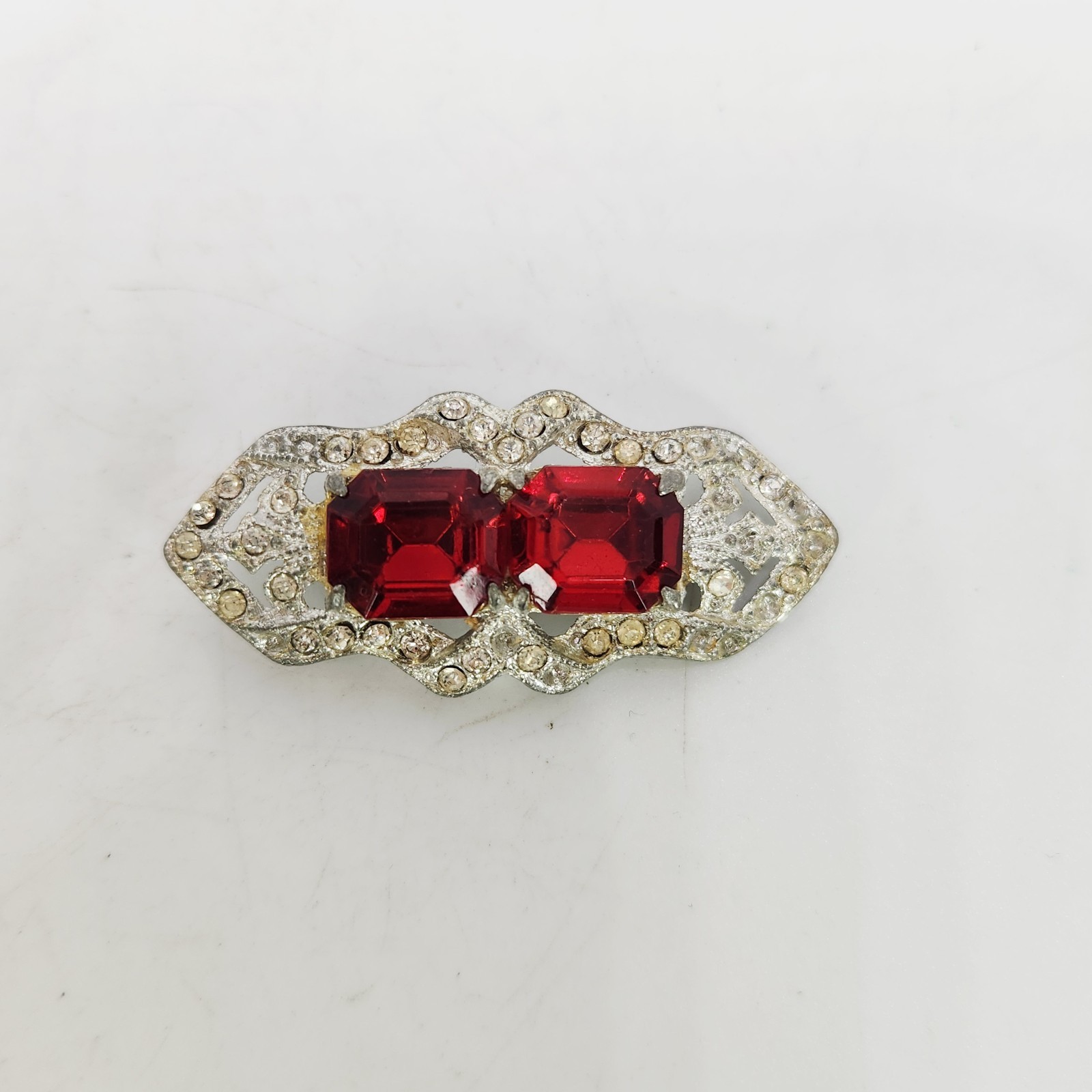 Art Deco Ornate Paul Sargent Originals Faux Ruby Rhinestone Brooch Pin Vintage 