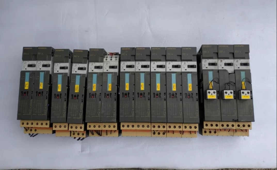 1pcs used 3RK1301-1EB00-0AA2 #jg