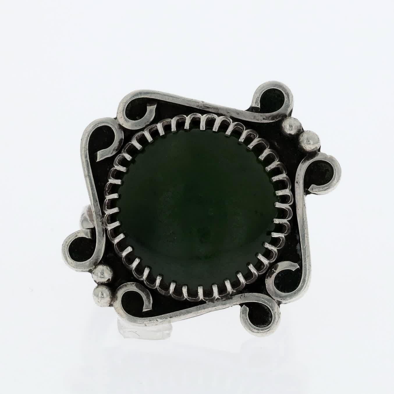 Vtg Sterling Silver Green Gemstone Native American Southwest  Cowgirl Ring 925