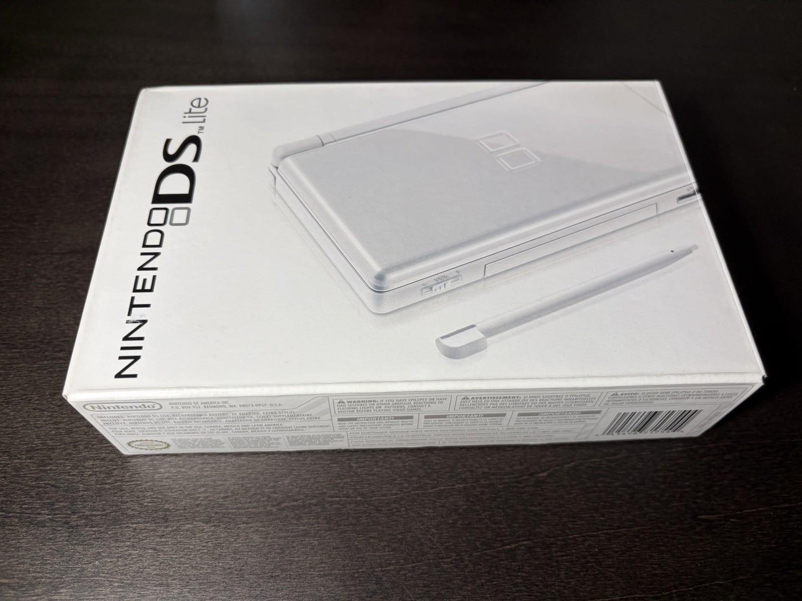 Nintendo DS Lite Handheld System - Polar White - Mint Condition System