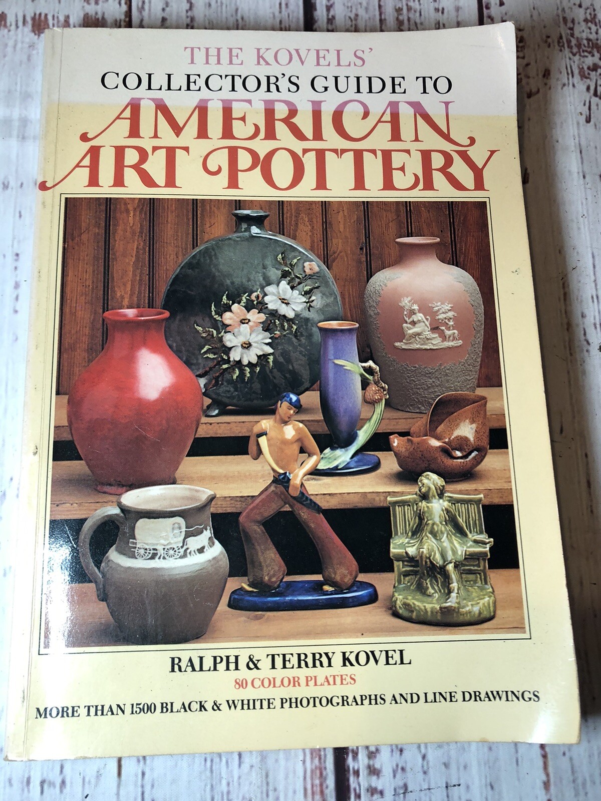 American Art Pottery - Marks Makers Dates (1500+ Photos) / In-Depth Book 1974