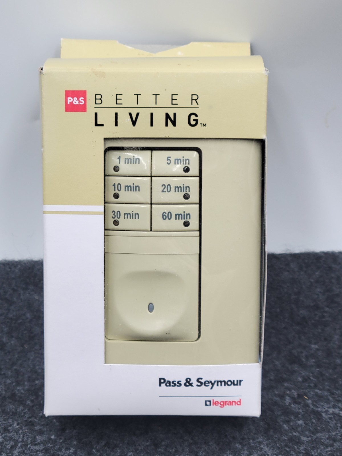 Pass & Seymour RT1-ICC4 600 W 120 VAC 1/6 HP IVORY 7-Button Manual On/Off Dig