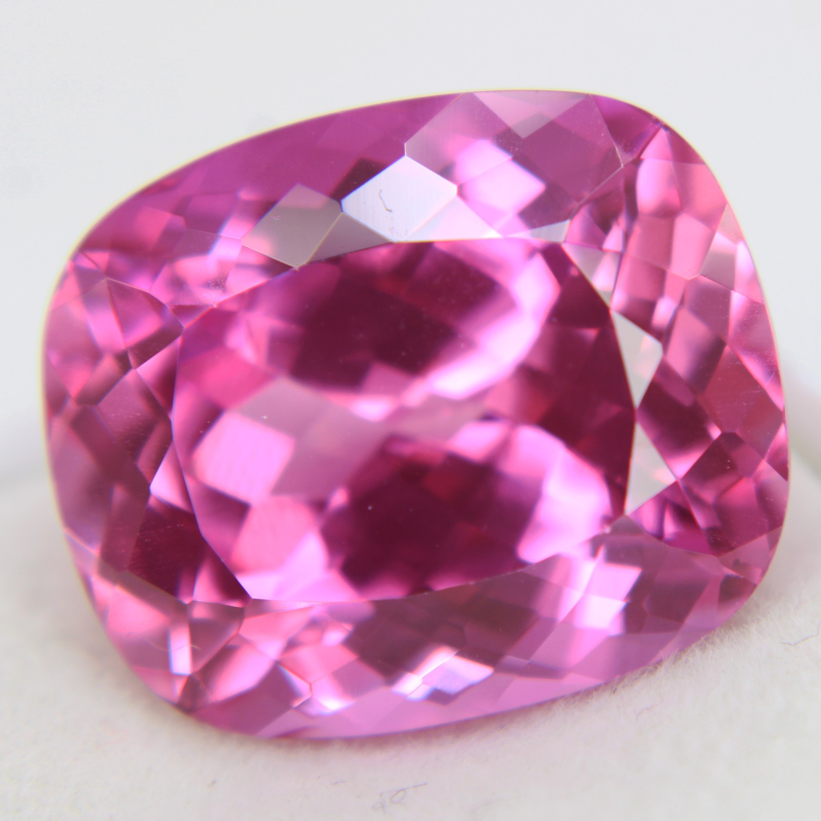 29.30 Ct Certified Natural Pink Beryl Gemstone Excellent Cushion Cut Loose Gem