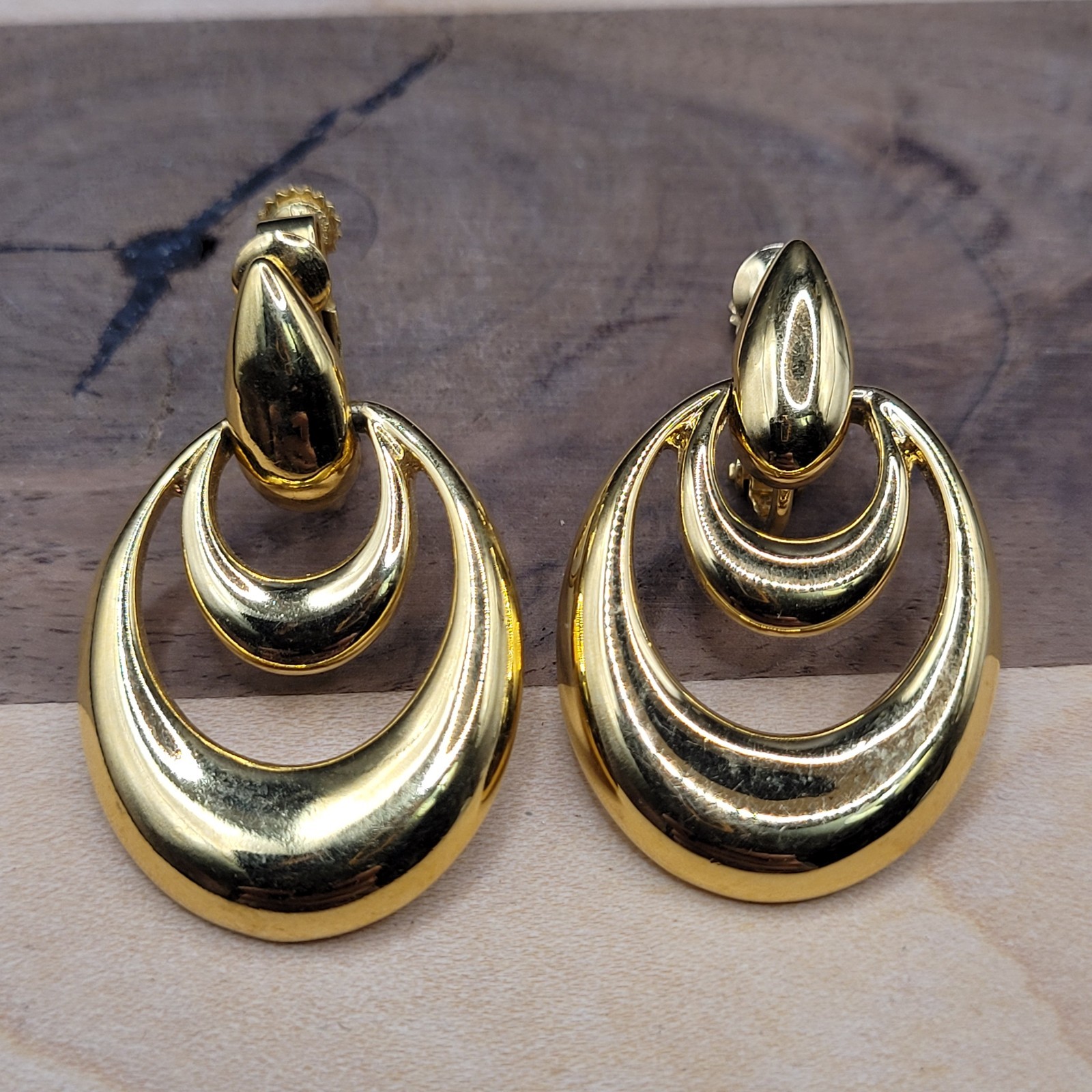 Vintage Napier Earrings Gold Tone Dangle Door Knocker Clip On Screw Adjustale