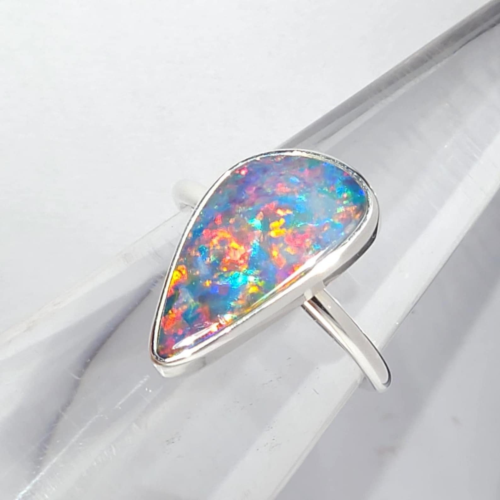 FLAWLESS Dead Horse Gully solid sterling silver Australian opal on black Doublet