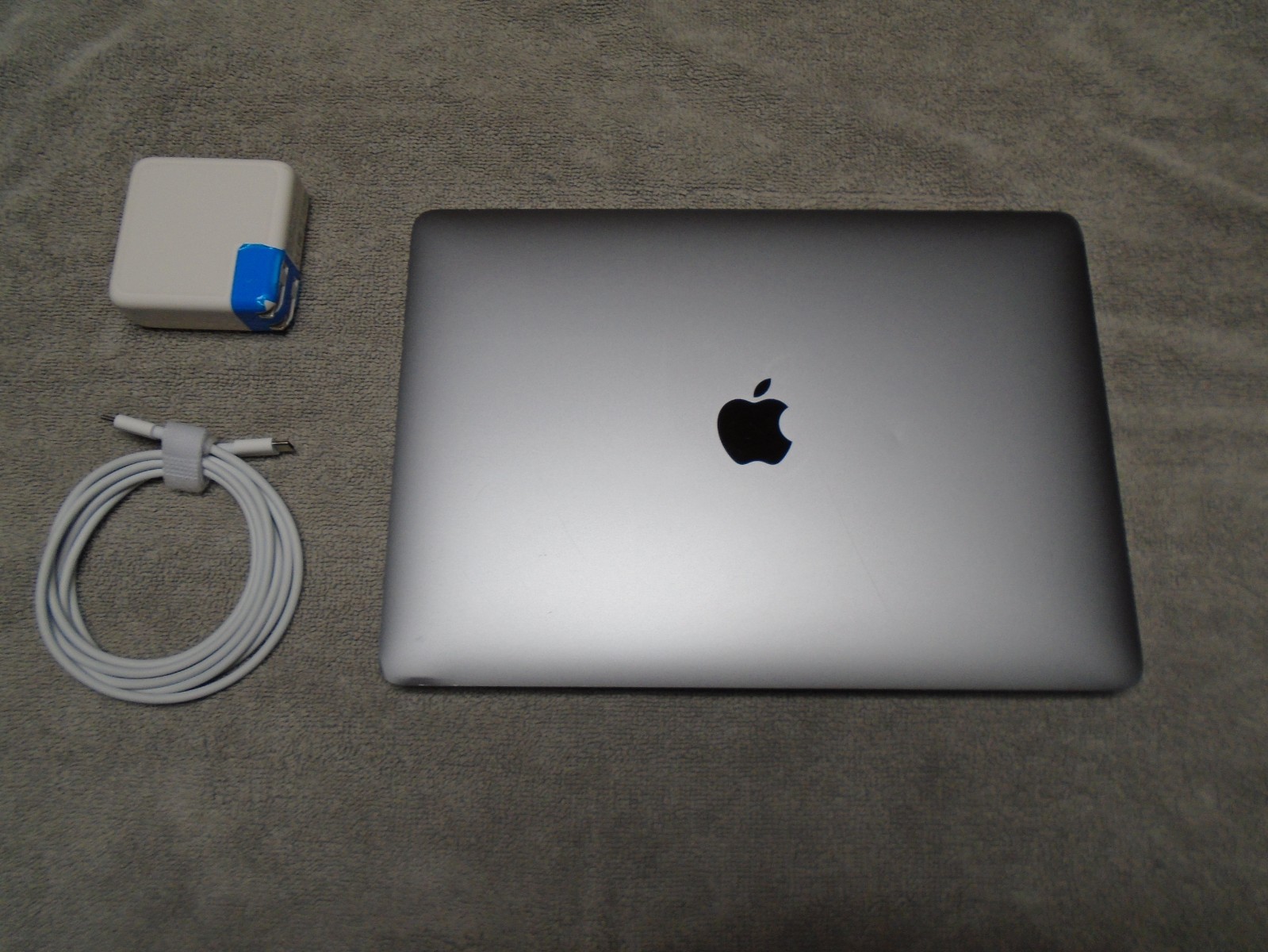 2018 release Apple MacBook Air, 13", 1.6GHz i5, 8gb RAM, 128gb SSD, Excellent!!