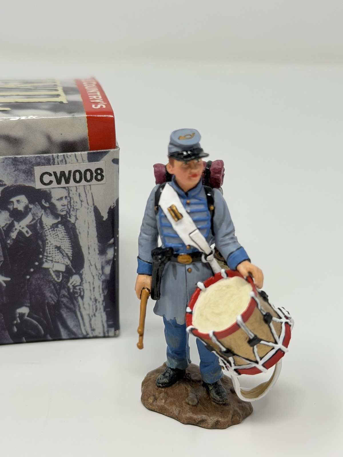 King & Country CW008 Confederate Drummer Boy American Civil War 1/30 60mm Boxed.