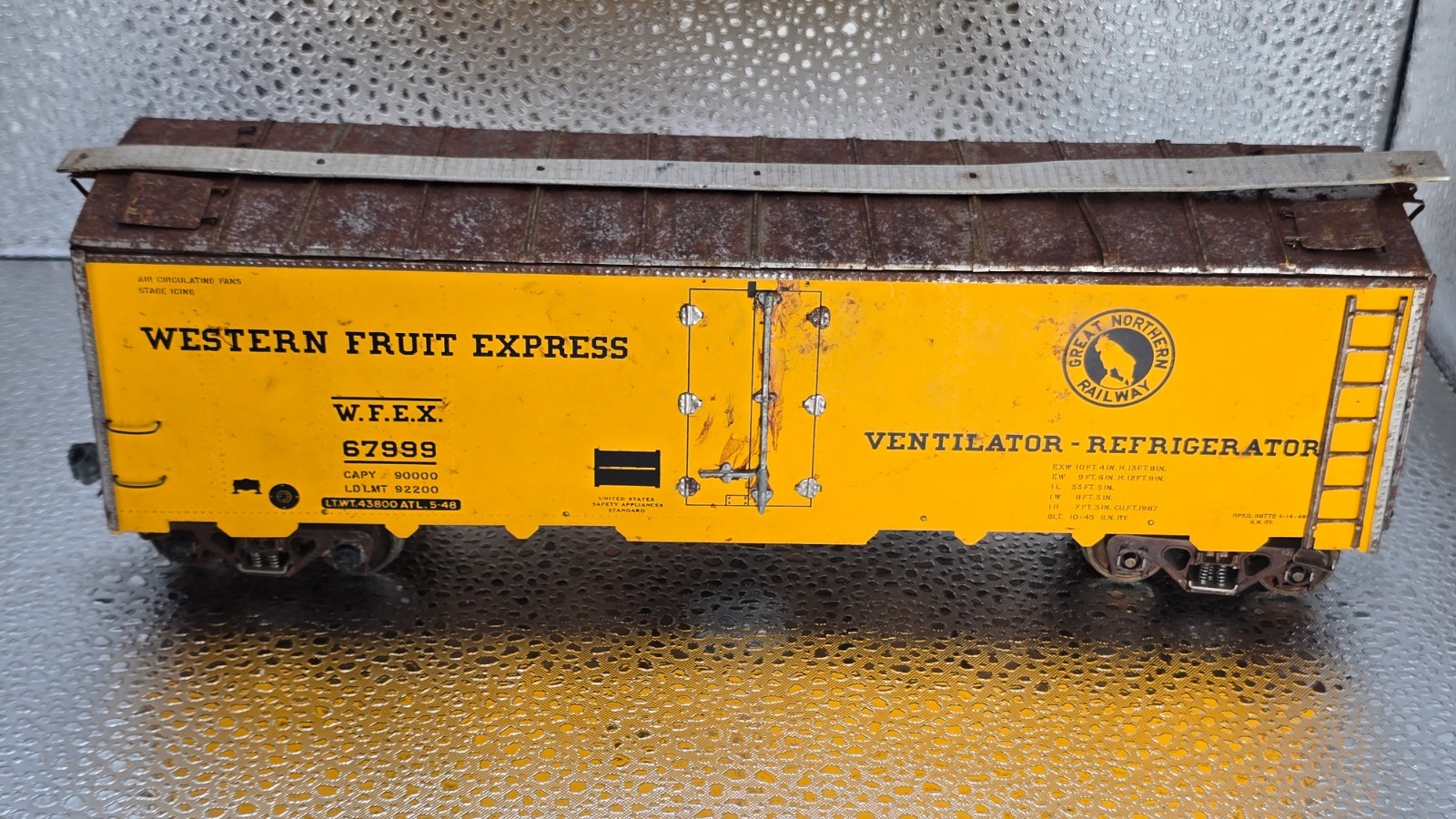 Unbranded O Gauge Western Fruit Express Ventilator Refrigerator Car WFEX 672999