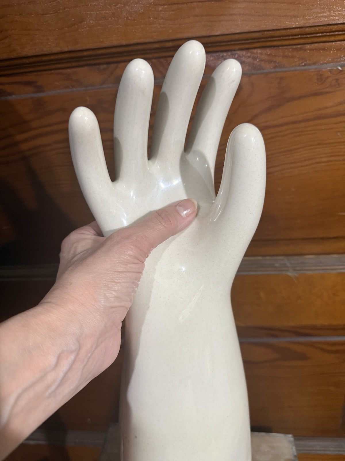 EXTRA LARGE VINTAGE GLAZED PORCELAIN RUBBER GLOVE MOLD 22” DISPLAY DECOR 2002