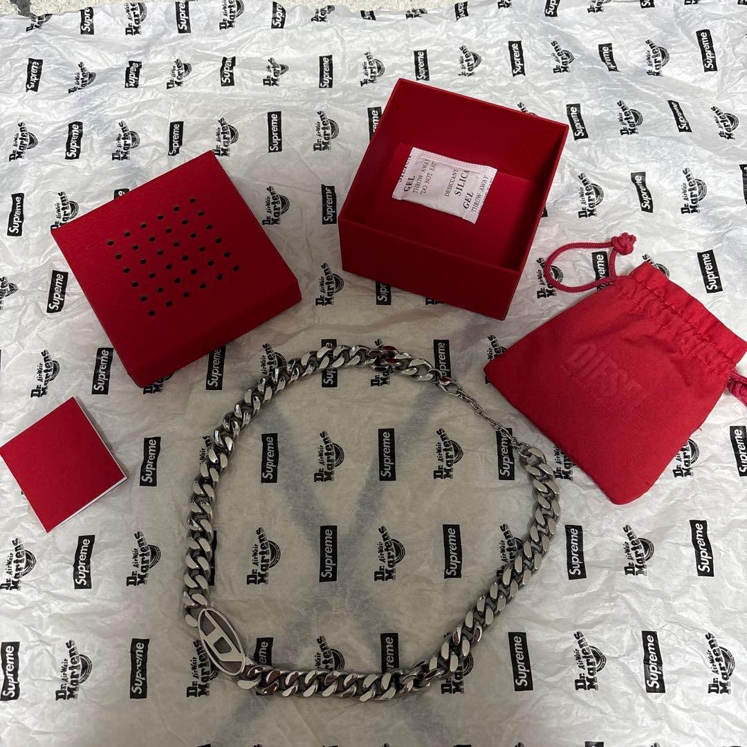 Diesel Men Chain Necklace Oval Clasp with logo Almost unused Luxury Classic ITA