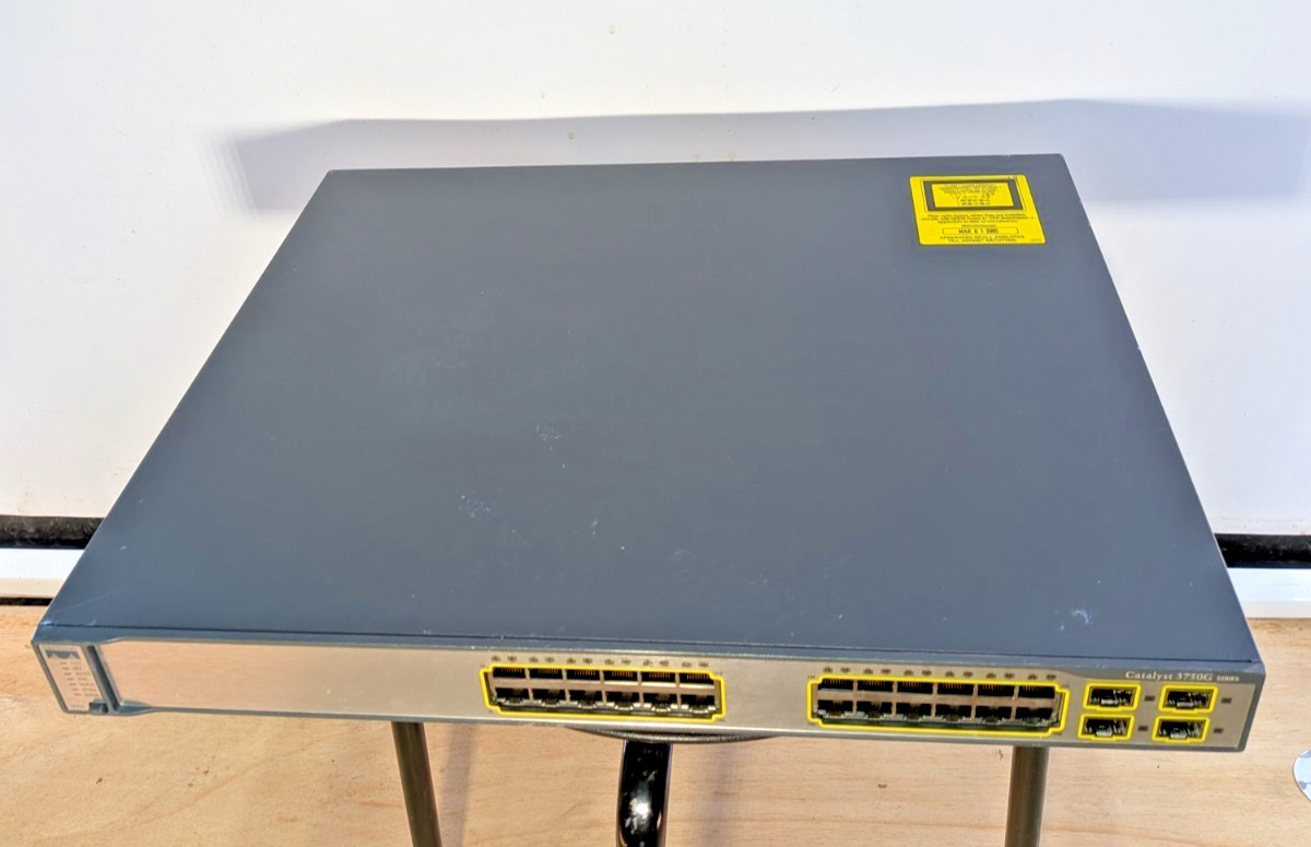 Cisco WS-C3750X-24P-S Catalyst 3750X 24-Port PoE Gigabit Switch.
