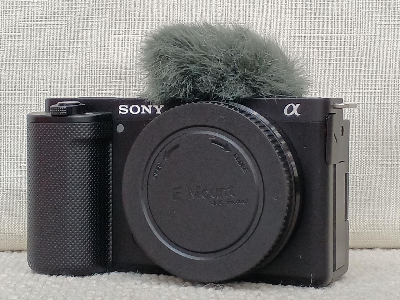 Sony ZV-E10 APS-C Mirrorless Camera Body, 24.2MP, SD Card Support From Japan
