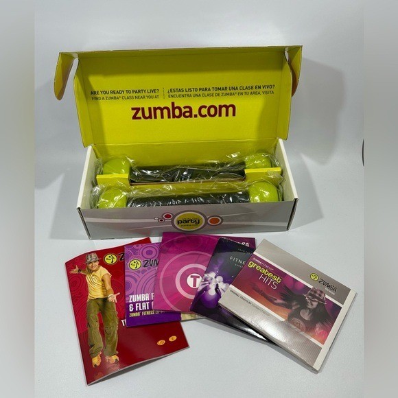Zumba Fitness Ultimate Workout System with Weights 8DVDs and 3 CDs New Open Box