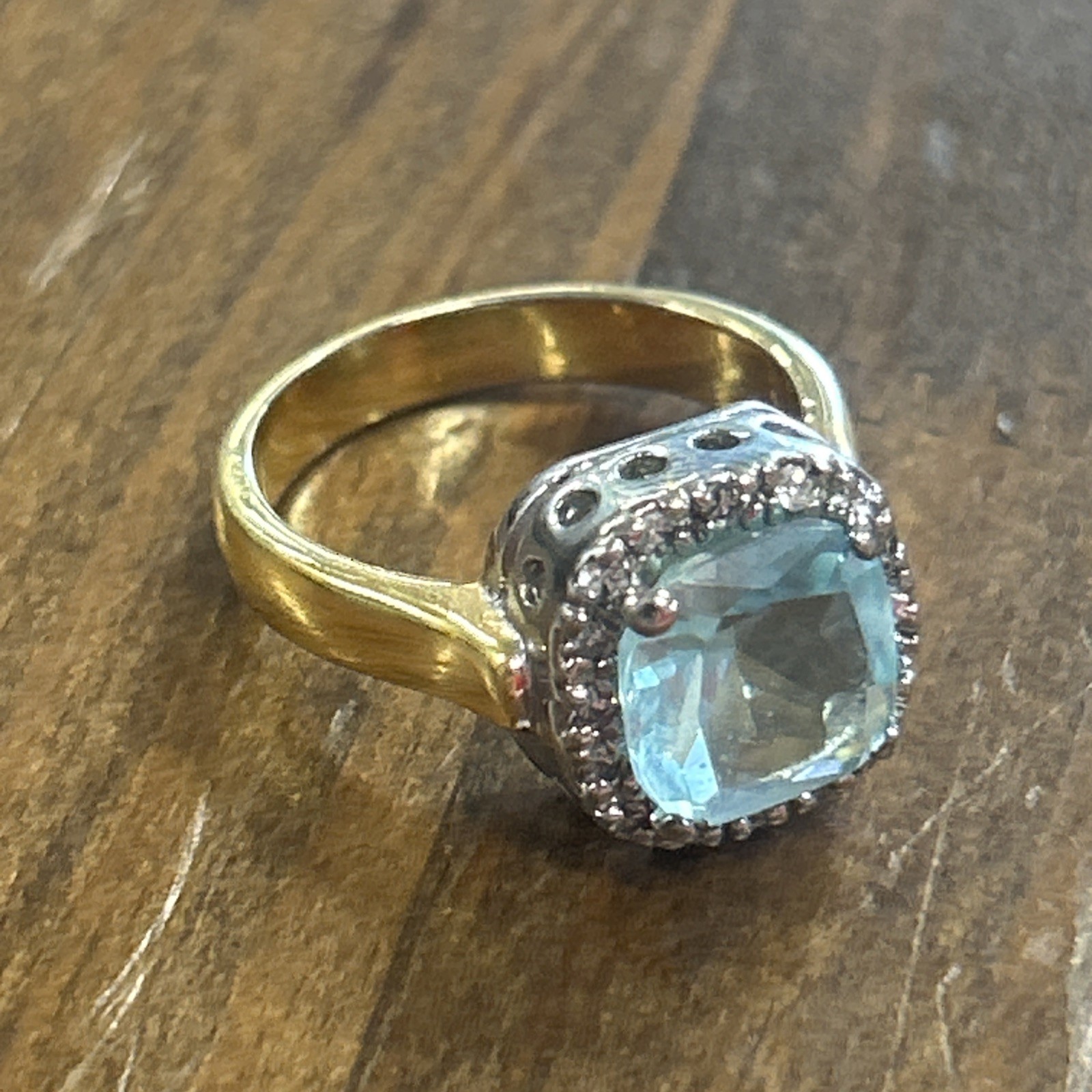 Gold/ Silver Tone Chunky Light Blue Stone Ring Size 9.75