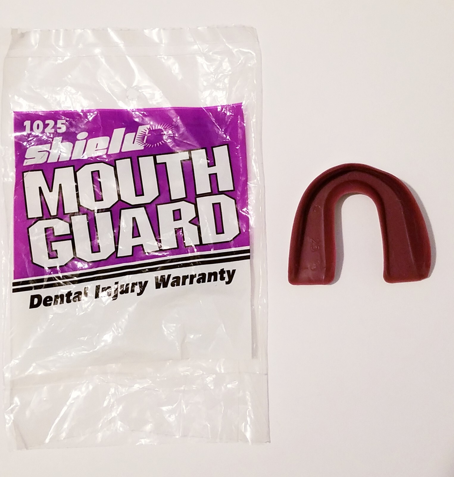 Shield Single Density Strapless Maroon Adult Mouth Guard