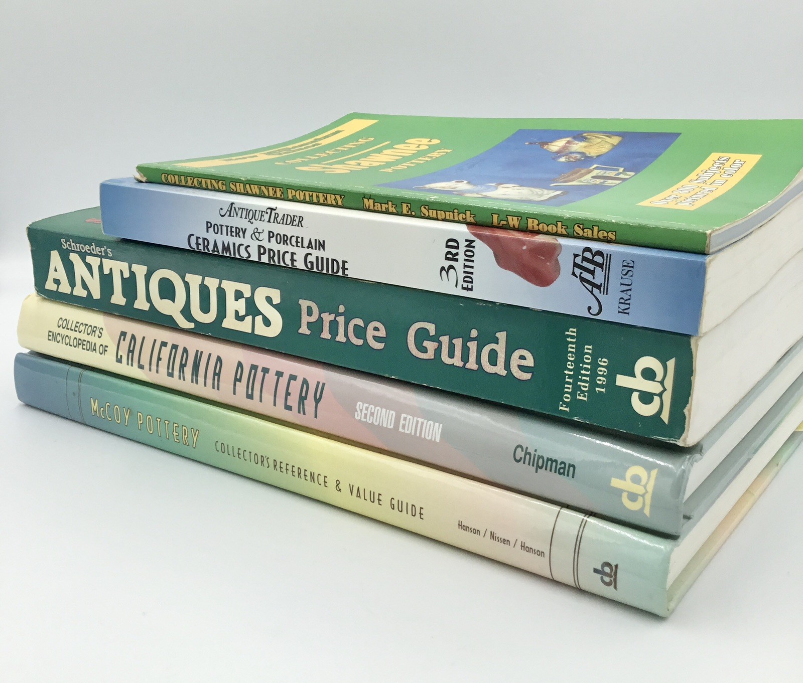 EXCELLENT🌟1996-2002 Collectors Antiques & Pottery Books- Lot of 5 HC/TPB