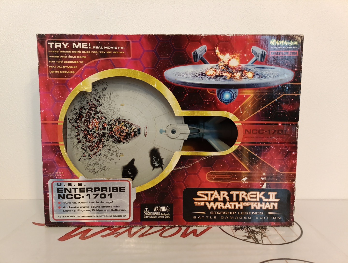 Art Asylum Star Trek Wrath Of Khan USS Enterprise NCC-1701 Battle Damaged NIB
