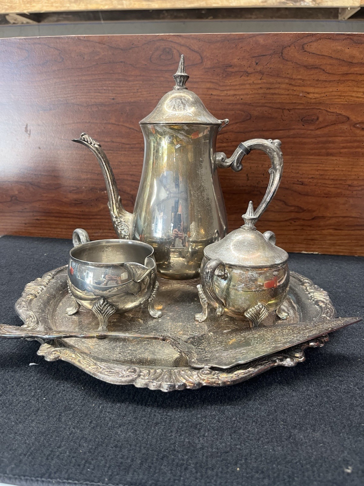 Vintage Sheridan Silverplated Tea Coffee Set with Tray – 4 Pc Ornate Baroque