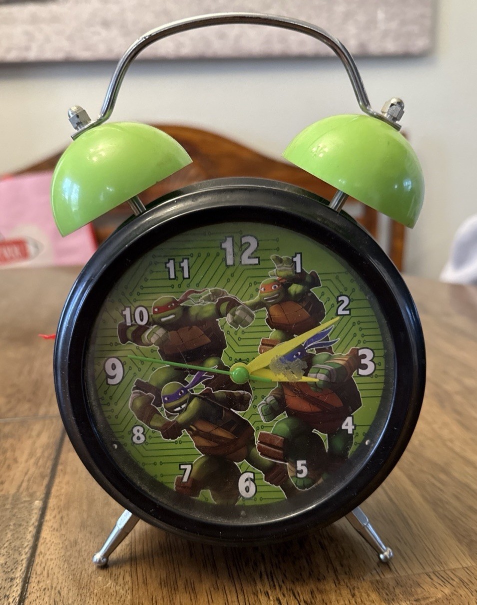 VTG TEENAGE MUTANT NINJA TURTLES  ALARM CLOCK PIGGY BANK