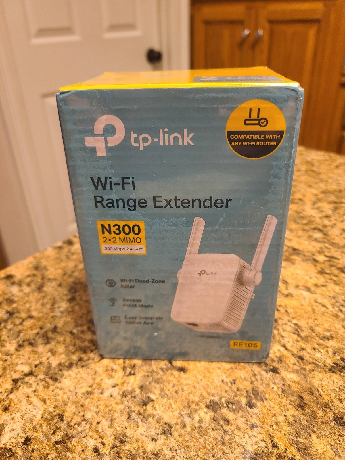 TP-Link N300 WiFi Range Extender 2x2 MIMO RE105 Brand New/Sealed Box SHIP FAST