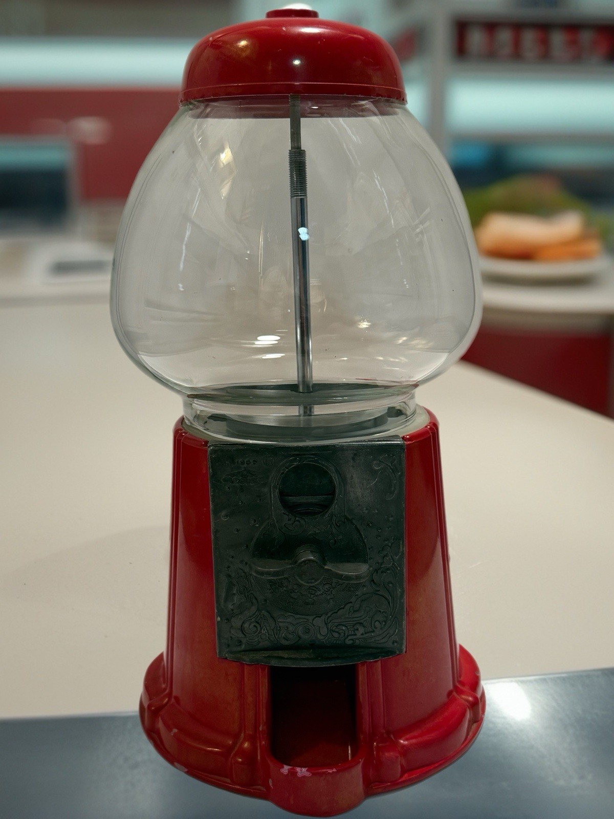 Vintage 1985 Carousel No.95 King 14.5" Glass Globe Cast Metal Gumball Machine