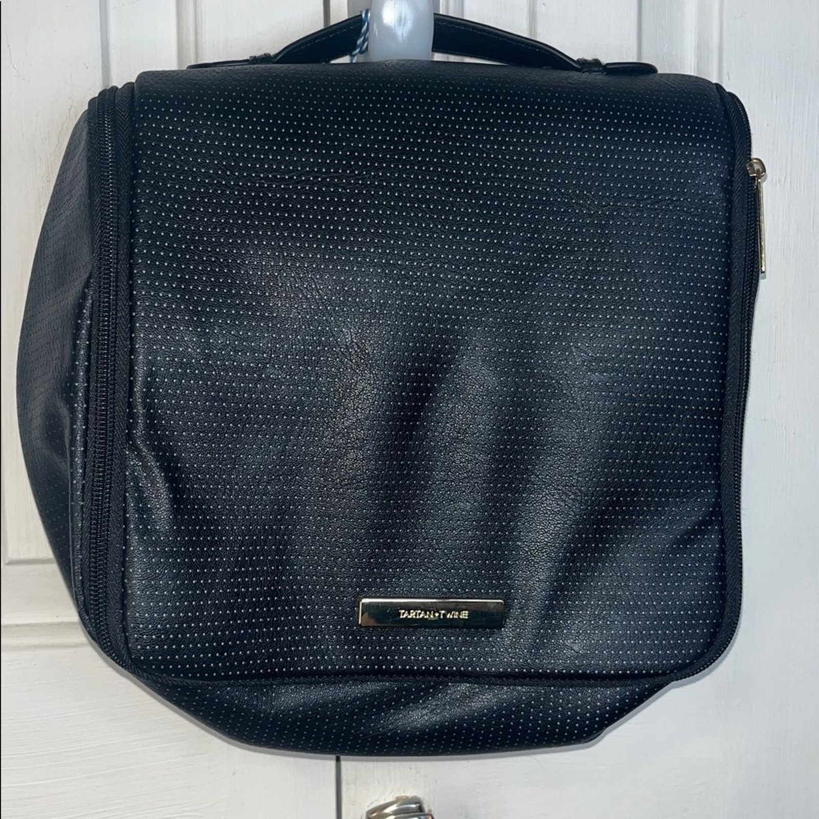 NWT! Tartan & Twine Elegant perforated black Cosmetic Travel‎ toiletries bag