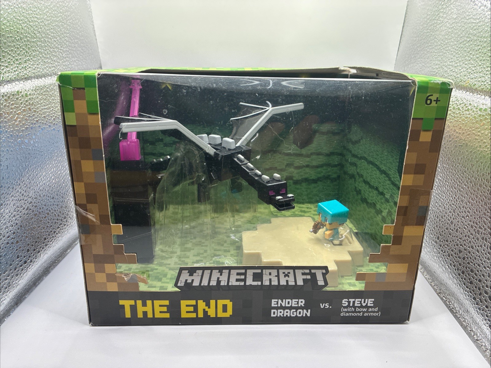 Minecraft THE END Ender Dragon Vs Steve Figurine Mattel NEW *Damaged Box*