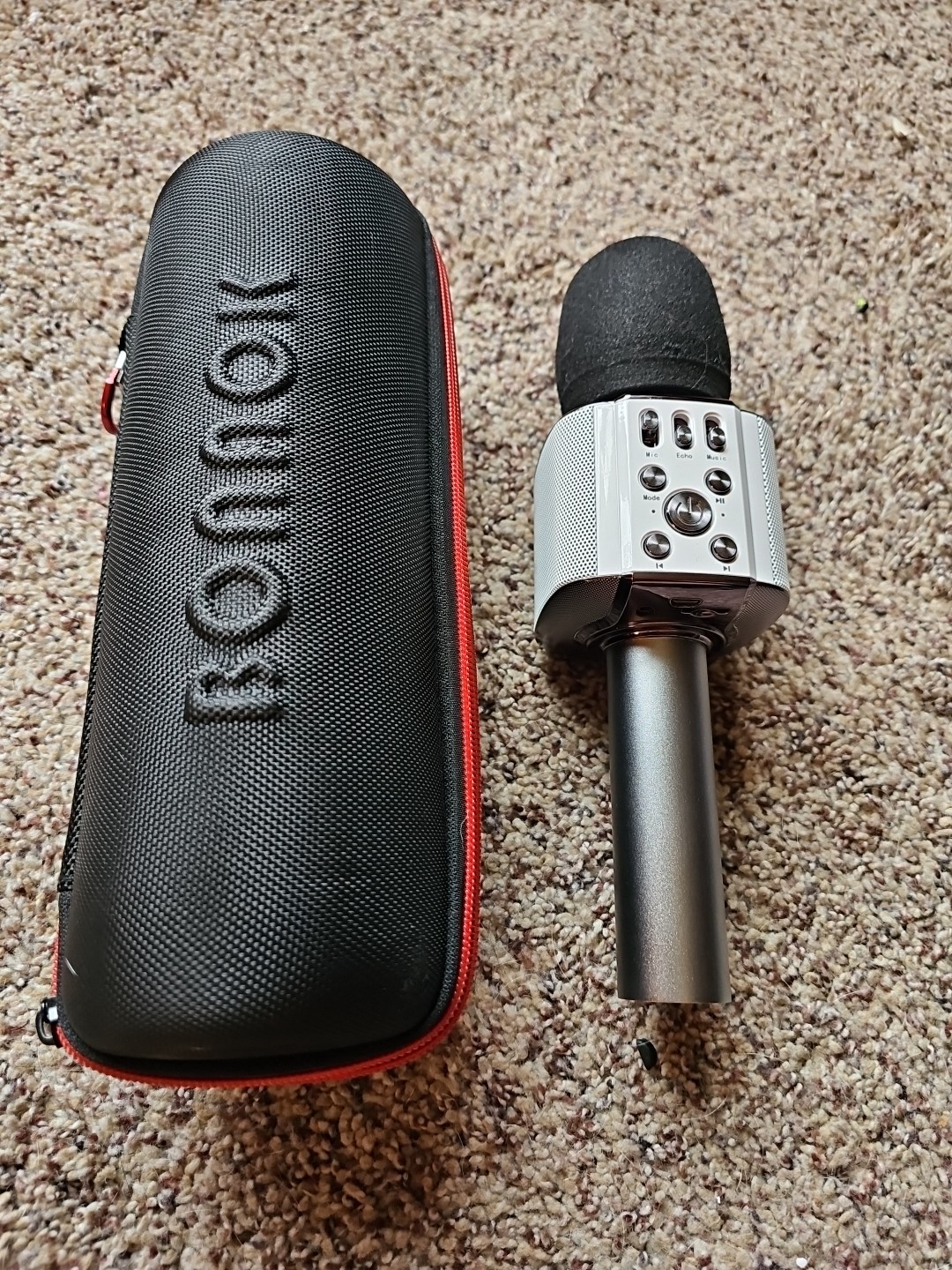 BONAOK Wireless Bluetooth Karaoke White Microphone With Carry Case