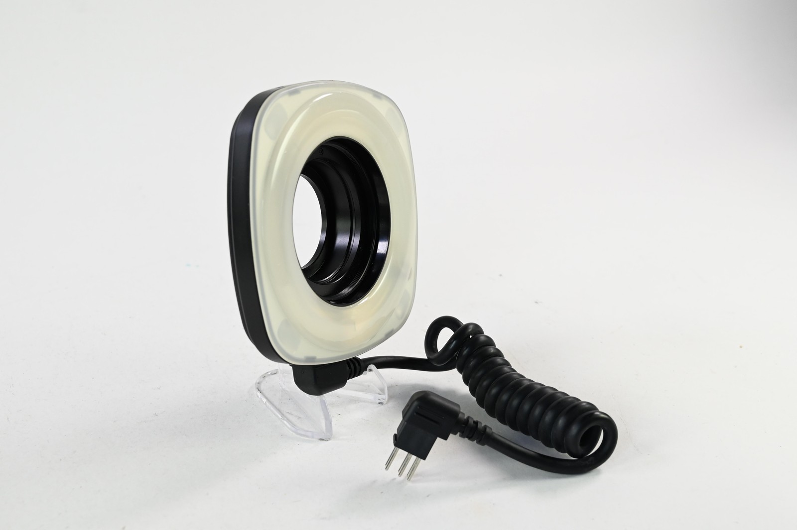 Olympus Ring Flash RF-11 & Flash Adapter Ring FR-2 (For Macro Flash System #G904