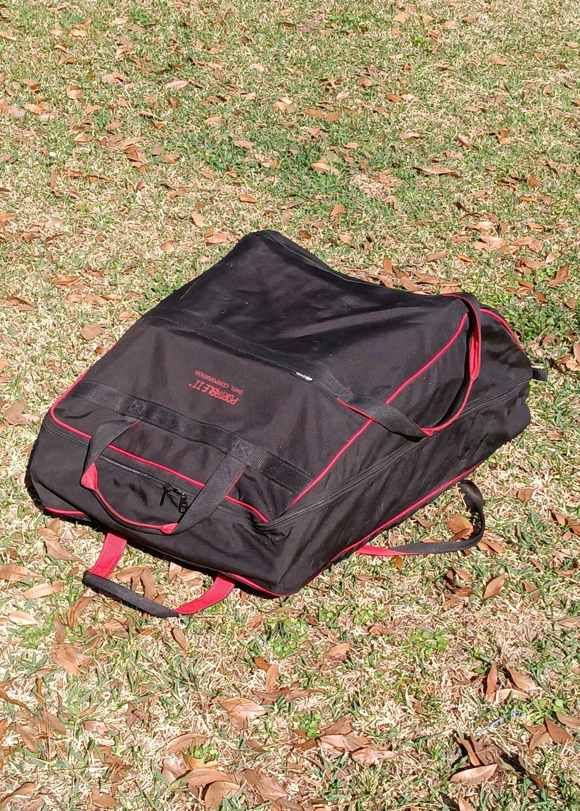 DNTL Corporation Portable II Dental And Doctors Chair