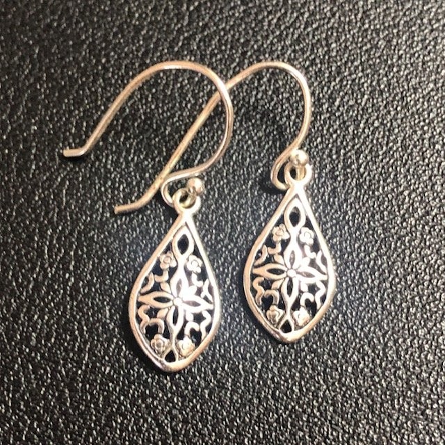 B2405 Sterling Silver IBB 925 Filigree Teardrop Dangle Earrings Floral Openwork