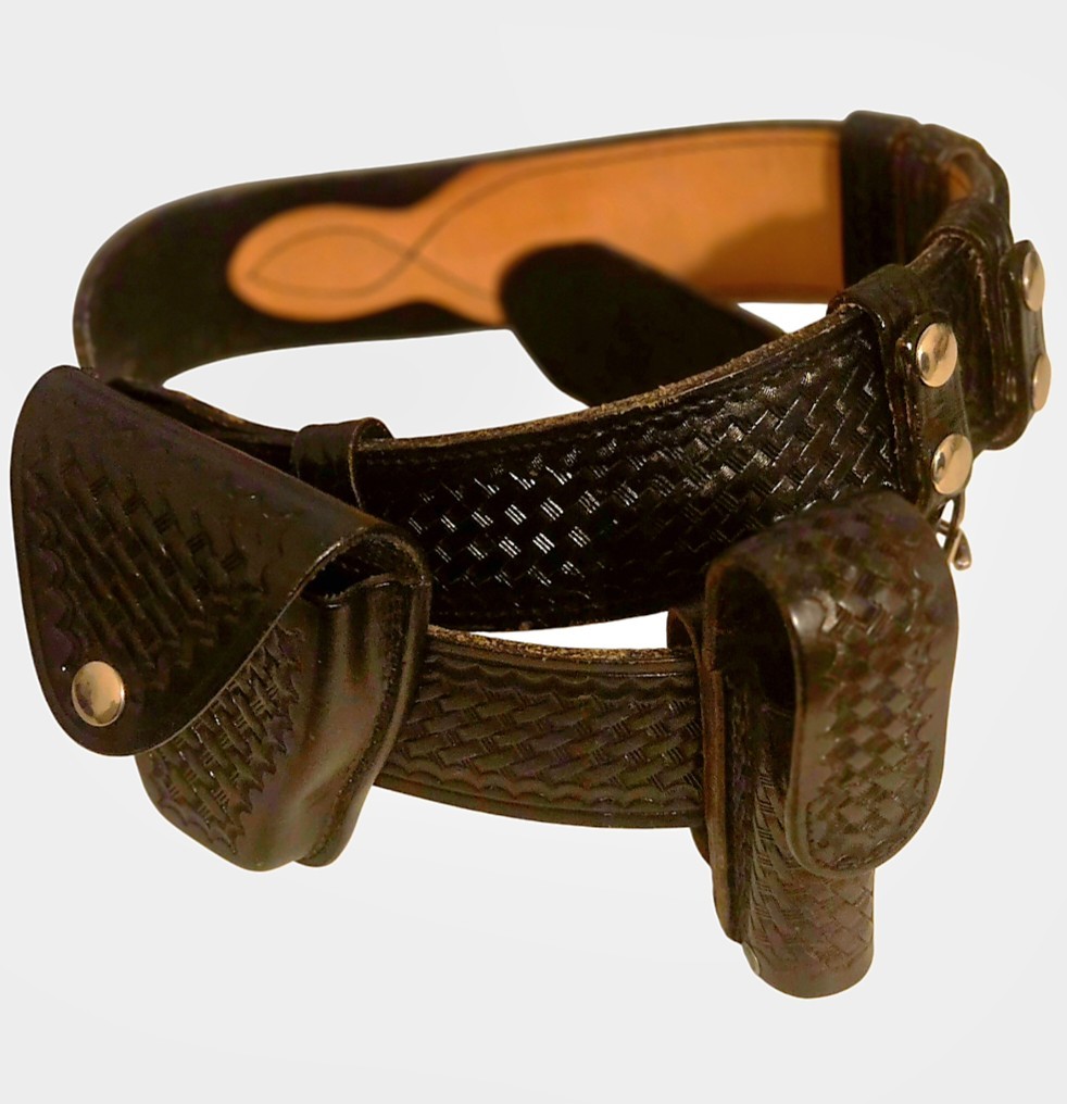 Dutyman 1071U Full Grain Leather Belt Sz 36 With Accessories/4 Keepers Vintage